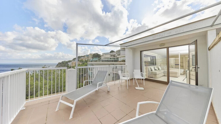 Junior Suite Front Sea View Room 